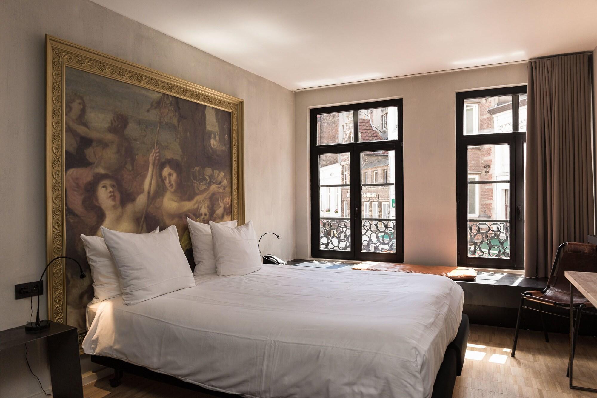 Hotelo Kathedral Hotel Amberes